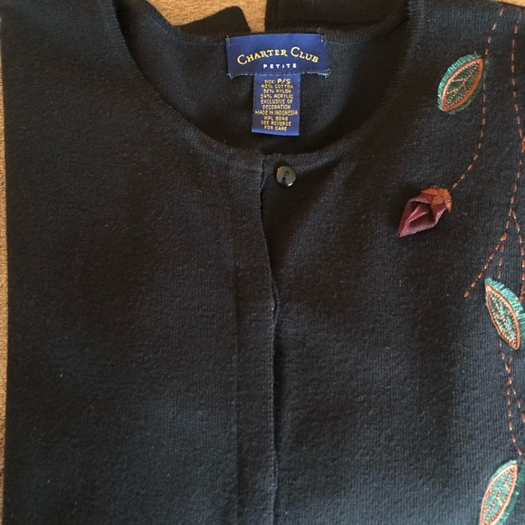 Charter Club Black embossed sweater (Small P) - Picture 6 of 7